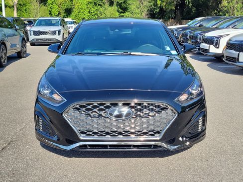 Used 2018 Hyundai Sonata Limited FWD image 2