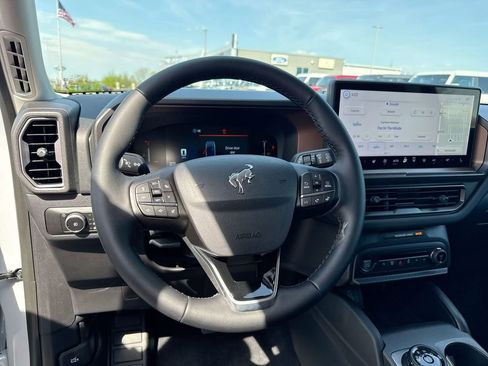 New 2026 Ford Bronco Sport Outer Banks AWD/4WD image 11