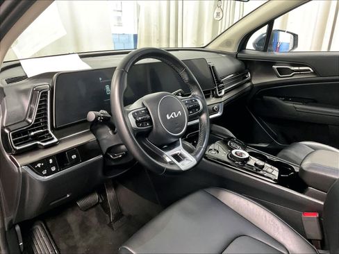 Used 2024 Kia Sportage EX w/ EX Premium Package image 8