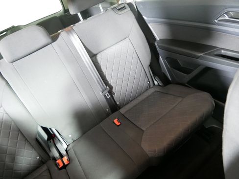 Used 2018 Volkswagen Atlas Launch Edition image 14