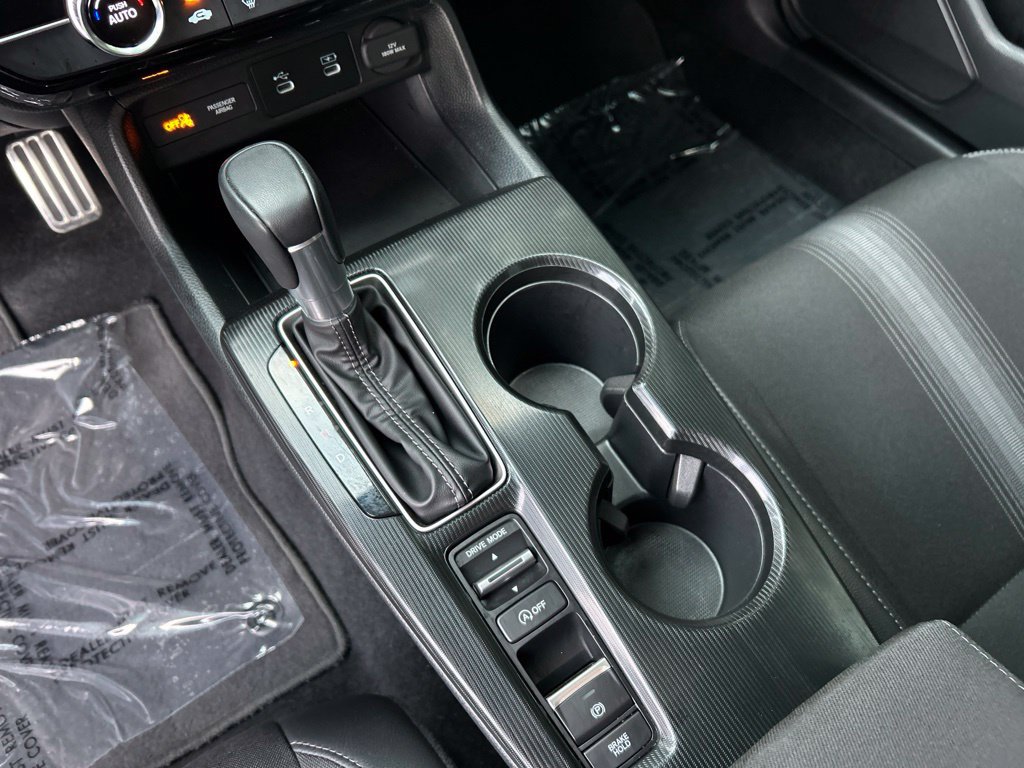 Used 2025 Honda Civic Sport image 21