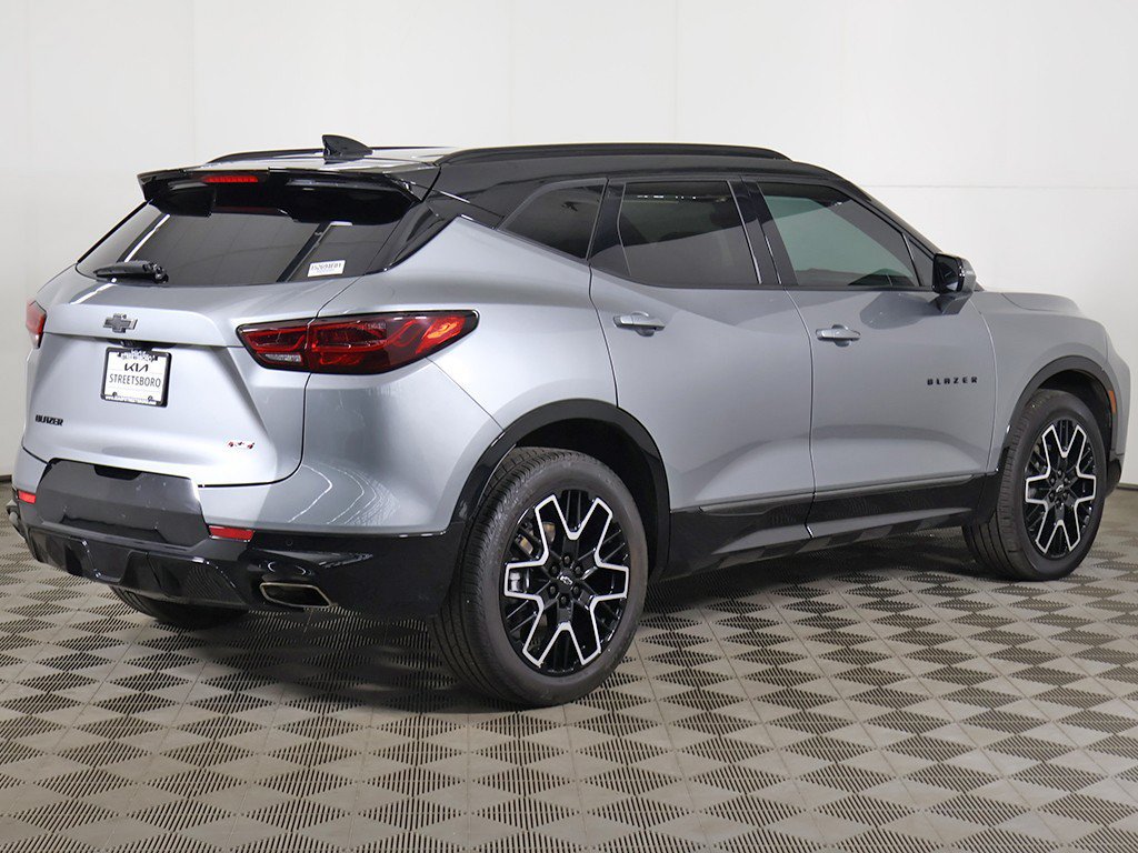 Used 2024 Chevrolet Blazer RS w/ Driver Confidence II Package FWD image 14