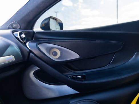Used 2026 McLaren GTS RWD image 34