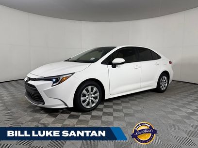 Used 2025 Toyota Corolla LE