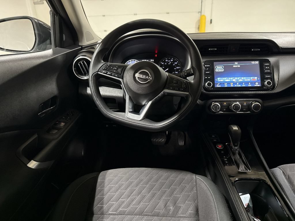 Used 2023 Nissan Kicks SV FWD image 11
