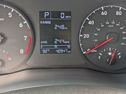 Used 2021 Hyundai Accent SEL FWD image 27