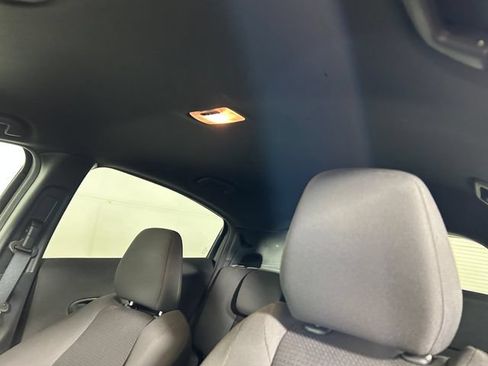 Used 2022 Honda HR-V Sport image 13