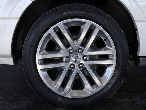 Used 2016 Ford Expedition EL Platinum image 36