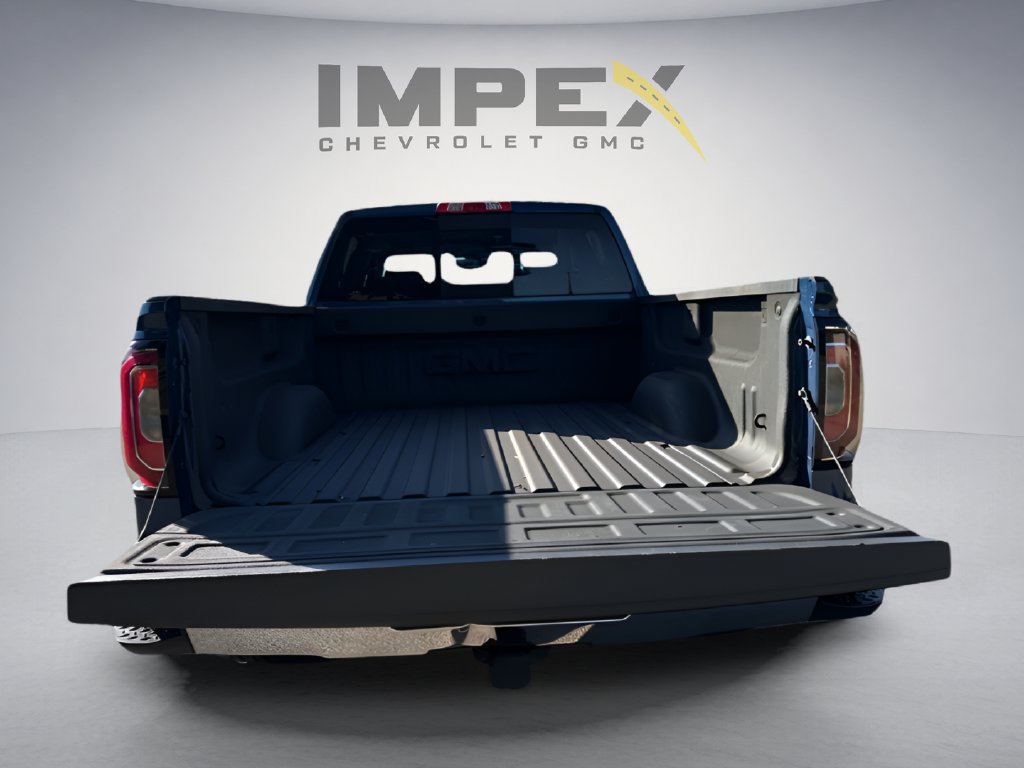 Used 2017 GMC Sierra 1500 SLT AWD/4WD image 30