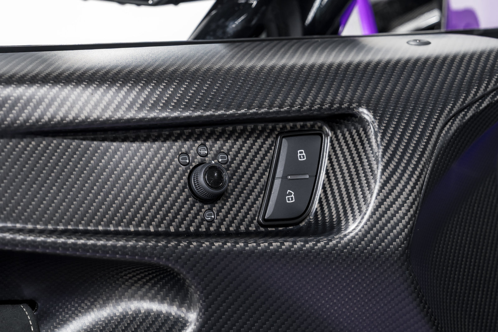Used 2023 Lamborghini Huracan STO RWD image 10