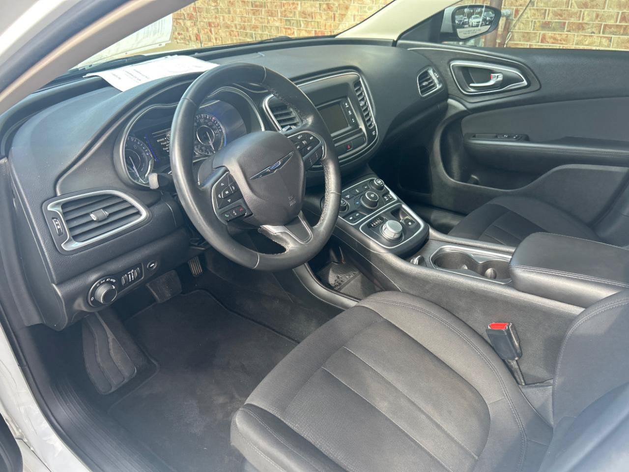 Used 2016 Chrysler 200 Limited w/ Convenience Group FWD image 17