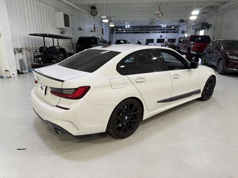 Used 2020 BMW 330i Sedan w/ M Sport Package image 5