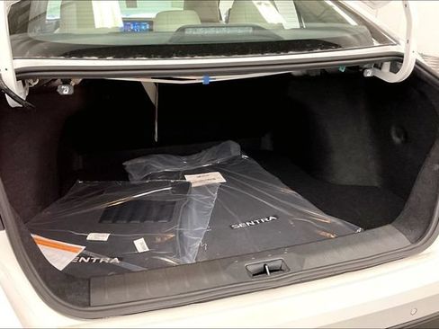New 2026 Nissan Sentra SL w/ Floor Mat Package FWD image 37