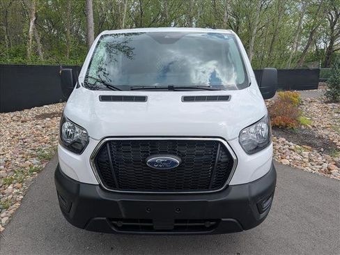 Used 2024 Ford Transit 250 Low Roof w/ Exterior Upgrade Package RWD image 8