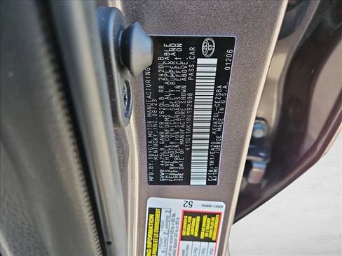 Used 2024 Toyota Camry SE FWD image 23