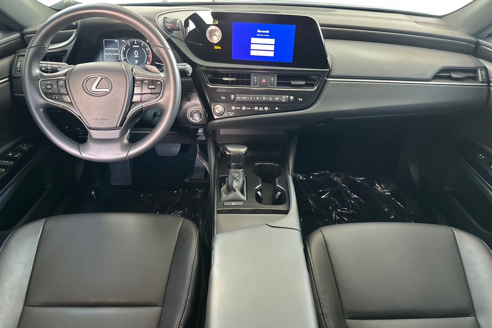 Used 2024 Lexus ES 350 w/ Accessory Package (Z1) FWD image 17