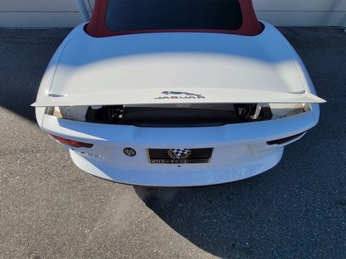 Used 2021 Jaguar F-TYPE Convertible image 15