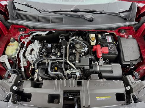 Certified 2025 Nissan Kicks SV AWD/4WD image 27