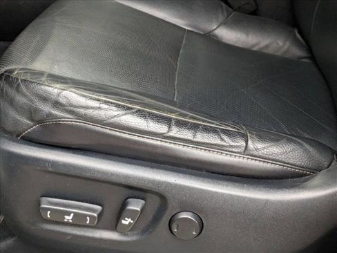 Used 2018 Lexus GX 460 image 4