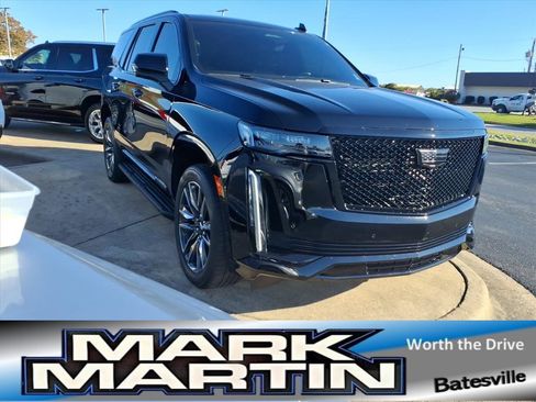 Used 2022 Cadillac Escalade Sport image 3