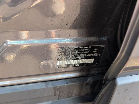 Used 2024 Toyota RAV4 XLE FWD image 11