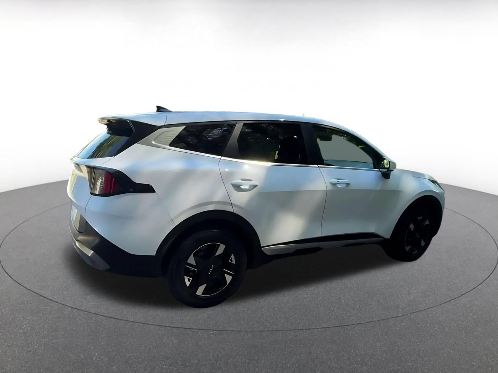 Used 2026 Kia Sportage LX FWD image 14