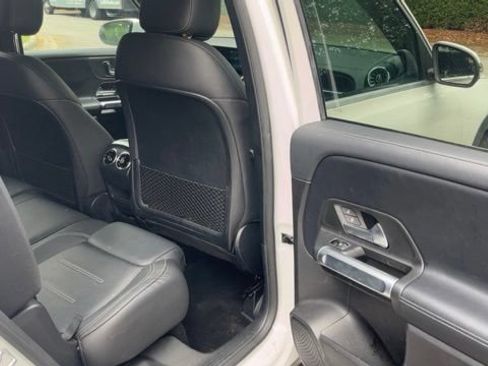 Used 2021 Mercedes-Benz GLB 250 image 12