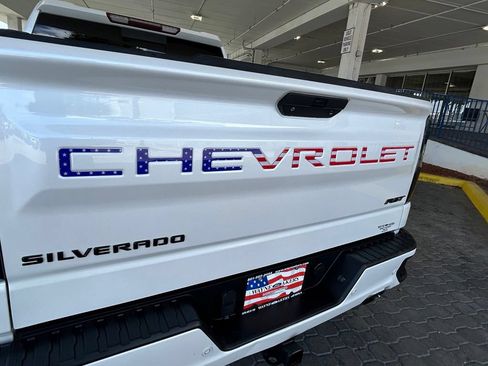 Used 2021 Chevrolet Silverado 1500 RST AWD/4WD image 24