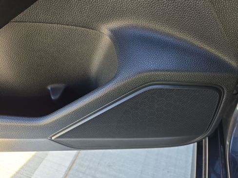 Used 2024 Honda Civic Touring image 12