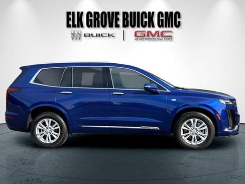 Used 2023 Cadillac XT6 Luxury AWD/4WD image 3