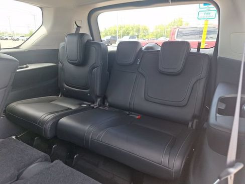 Certified 2026 Nissan Armada SV RWD image 32