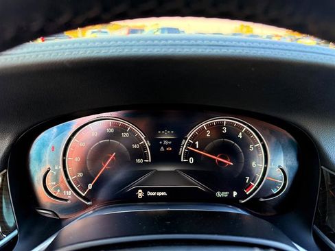 Used 2016 BMW 740i image 41