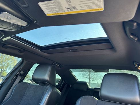 Used 2023 Dodge Charger R/T w/ Plus Group RWD image 25