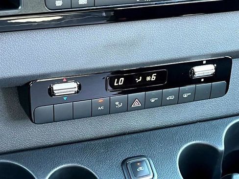 New 2024 Mercedes-Benz Sprinter 144 Cargo image 6