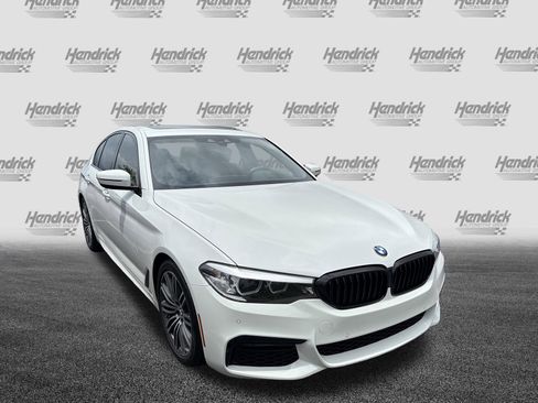Used 2019 BMW 530i w/ M Sport Package RWD image 2