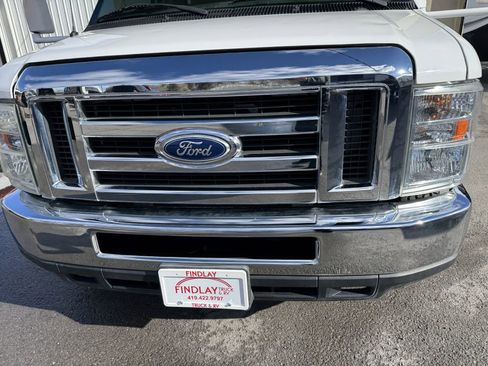 Used 2016 Ford E-450 and Econoline 450 Super Duty w/ Motorhome Prep Package image 26
