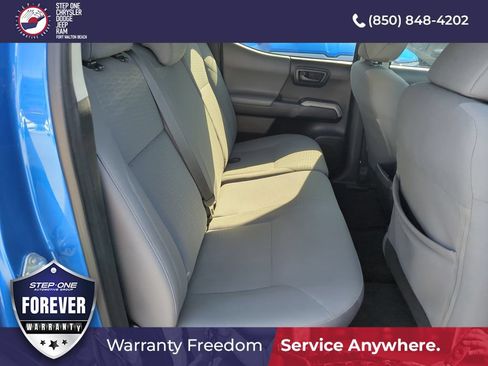 Used 2018 Toyota Tacoma SR5 RWD image 27