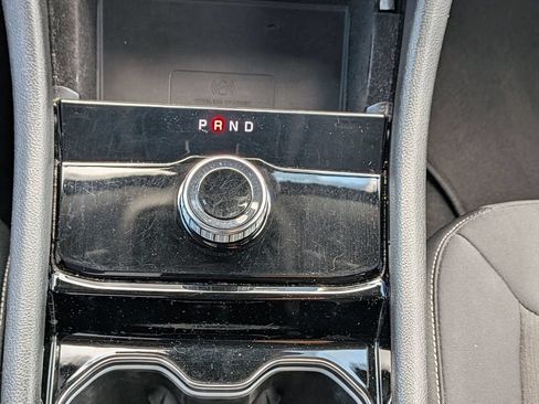 Used 2022 Jeep Grand Cherokee L Laredo w/ Luxury Tech Group I AWD/4WD image 18