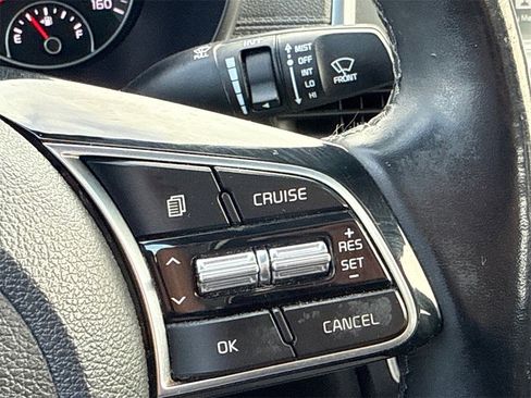 Used 2020 Kia Optima SE image 22