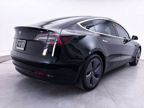 Used 2020 Tesla Model 3 Standard Range Plus RWD image 14
