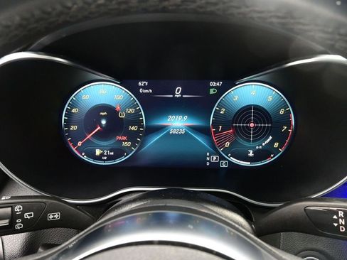 Used 2021 Mercedes-Benz GLC 300 w/ AMG Line image 10