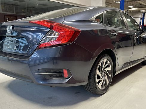 Used 2016 Honda Civic EX image 11