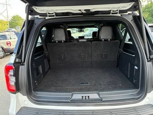 Certified 2023 Ford Expedition Max Limited AWD/4WD image 11