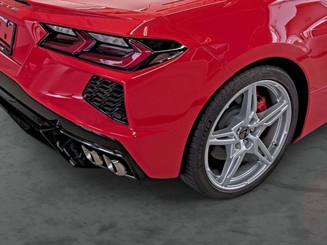 Used 2023 Chevrolet Corvette Stingray Preferred Cpe w/ Chrome Exterior Badge Package RWD image 13