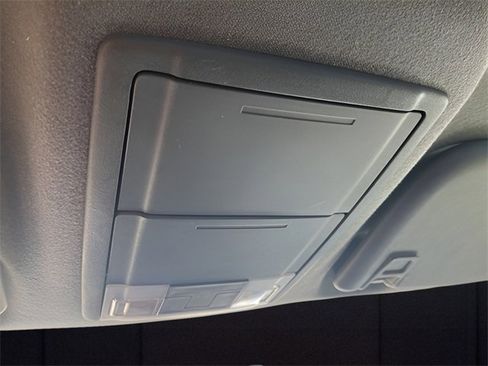 Used 2015 Ford F550 4x4 SuperCab Super Duty image 19