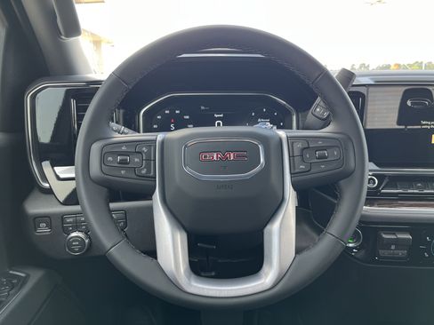 New 2026 GMC Sierra 1500 Elevation image 7