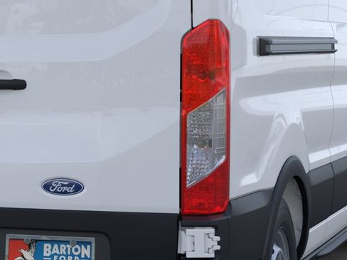 New 2026 Ford Transit 250 148 Medium Roof image 21