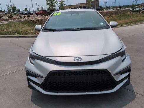 Used 2026 Toyota Corolla SE FWD image 2