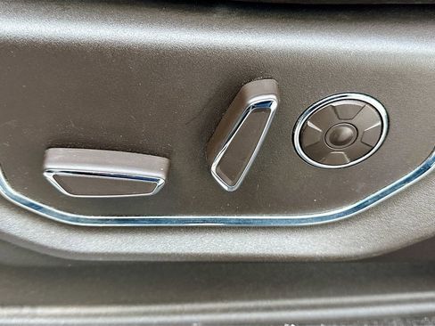 Used 2018 Ford F150 King Ranch w/ Equipment Group 601A Luxury image 23