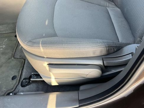 Used 2015 Kia Sportage LX image 18